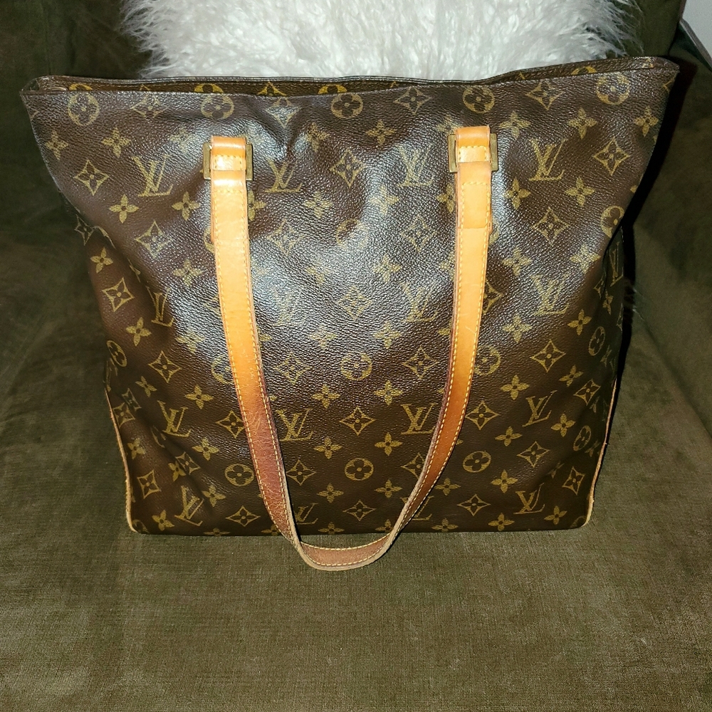 Authentic Louis Vuitton Cabas Mezzo